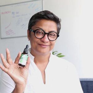 ("How to Use CBD Oil") to Manage Pain and Anxiety